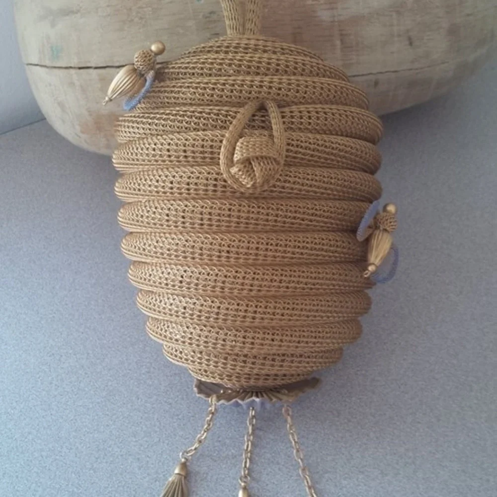 Sarah Cavender Metalworks Beehive Hand Bag - Picture 6 of 6